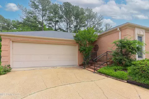 Other - 255 Park Lane Pl, Jackson, MS 39211 photo 2 of 12