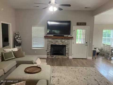 3065 Byhalia Rd, Hernando, MS 38632 photo 3