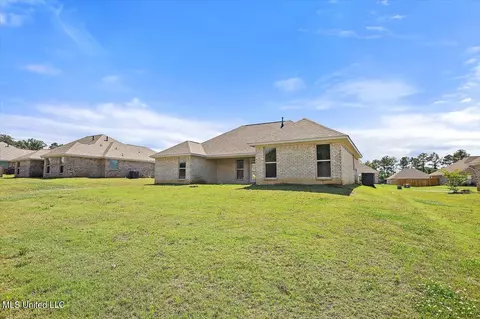 Exterior - 114 Bailey Cv, Canton, MS 39046 photo 3 of 4