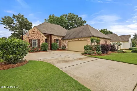 116 Huber St, Madison, MS 39110 photo 2