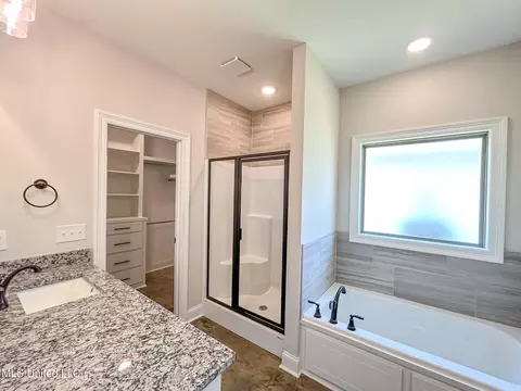 Bath - 968 Riverside Ln, Pearl, MS 39208 photo 1 of 4
