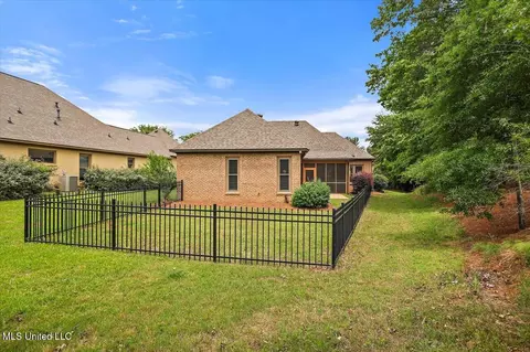 Exterior - 407 Belle Pointe Ln, Madison, MS 39110 photo 11 of 11