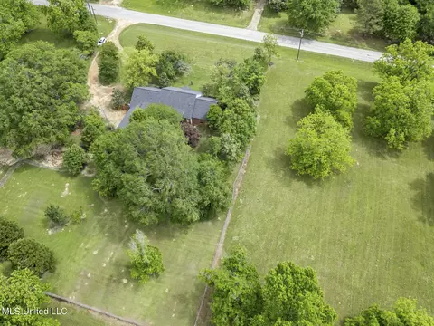View/Area - 1918 Old Highway 16, Benton, MS 39039 photo 2 of 2