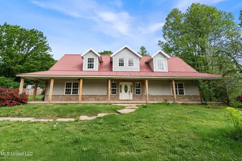 9640 Barbee Rd, Hernando, MS 38632