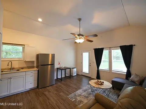 4 Live Oak Ct, Diamondhead, MS 39525 photo 24