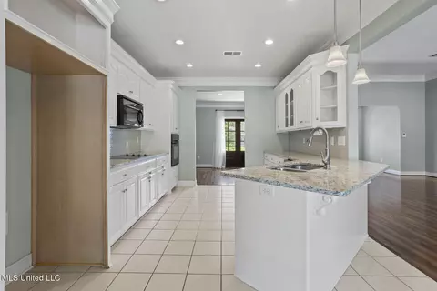 311 Windy Ridge Dr, Brandon, MS 39042 photo 10