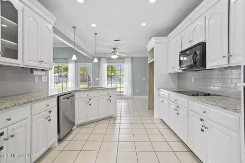 311 Windy Ridge Dr, Brandon, MS 39042 photo 14