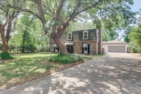 311 Westview Dr, Biloxi, MS 39531