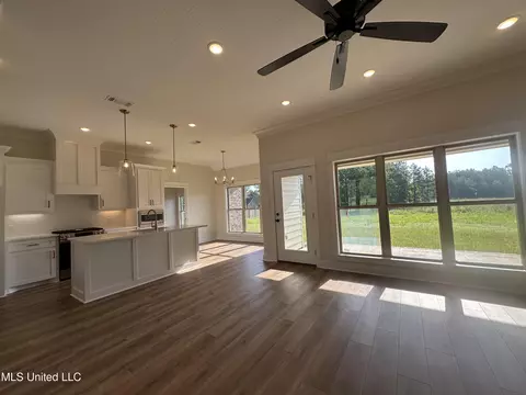 24 Pipestone, Sumrall, MS 39482 photo 4
