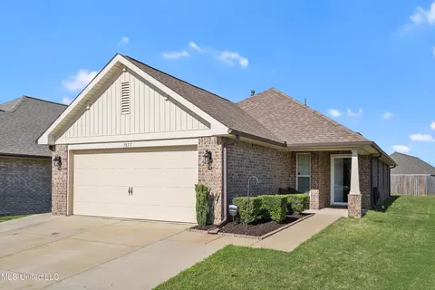 7877 Allenwood Ln, Olive Branch, MS 38654
