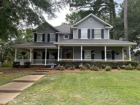 420 Fox Bay Dr, Brandon, MS 39047