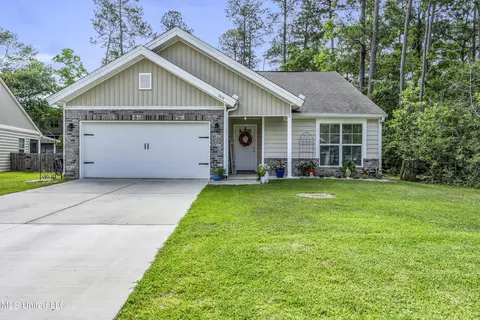 7414 Kaleki Way, Diamondhead, MS 39525
