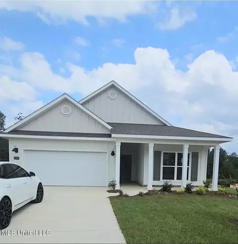 17400 Willow Cv, Saucier, MS 39574