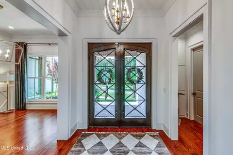 Entry Way - 102 Silverleaf Dr, Madison, MS 39110 photo 1 of 4