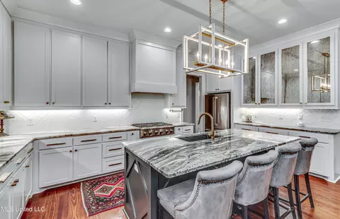 Kitchen - 102 Silverleaf Dr, Madison, MS 39110 photo 3 of 8