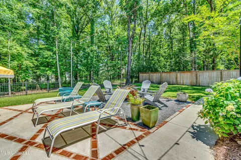 Exterior - 102 Silverleaf Dr, Madison, MS 39110 photo 13 of 19