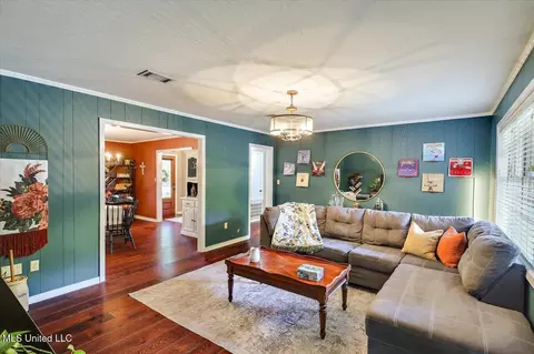 Other - 5346 Balmoral Dr, Jackson, MS 39211 photo 3 of 10
