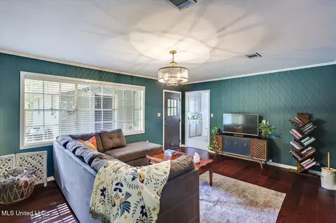 Other - 5346 Balmoral Dr, Jackson, MS 39211 photo 2 of 10