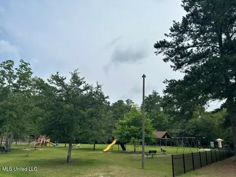 227 E Sunnybrook Rd, Carriere, MS 39426 photo 18