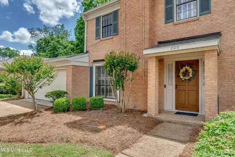 209 Park Lane Pl, Jackson, MS 39211 photo 5