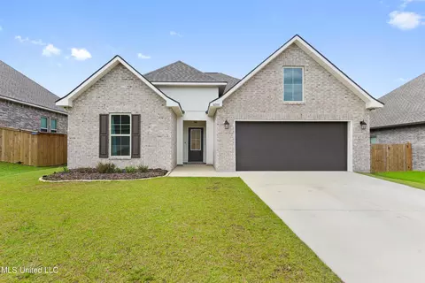 16955 Alcorn Ave, Gulfport, MS 39503