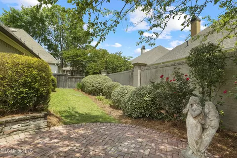 4 Waterford Pl, Jackson, MS 39211 photo 25