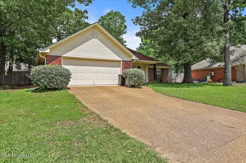 110 Post Oak Dr, Brandon, MS 39047 photo 3