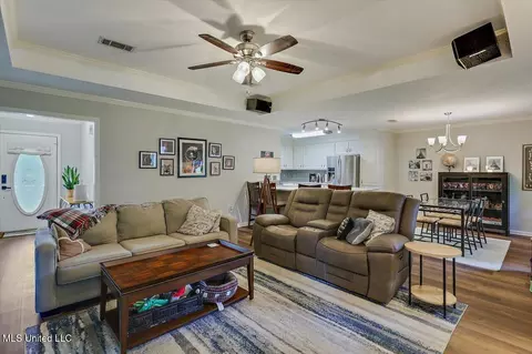 110 Post Oak Dr, Brandon, MS 39047 photo 8