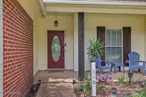 110 Post Oak Dr, Brandon, MS 39047 photo 4