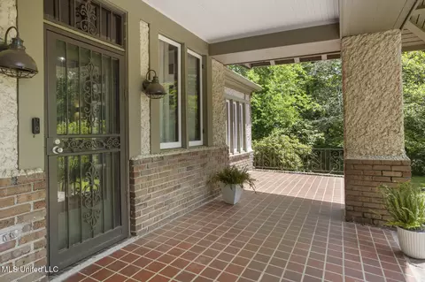 912 Gillespie St, Jackson, MS 39202 photo 7