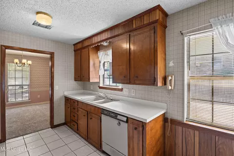 465 Heritage Pl, Jackson, MS 39212 photo 8