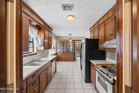 465 Heritage Pl, Jackson, MS 39212 photo 7
