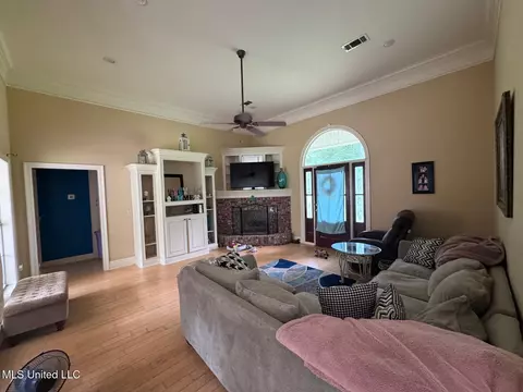 Living - 730 Henry Byrd Rd, Florence, MS 39073 photo 1 of 1