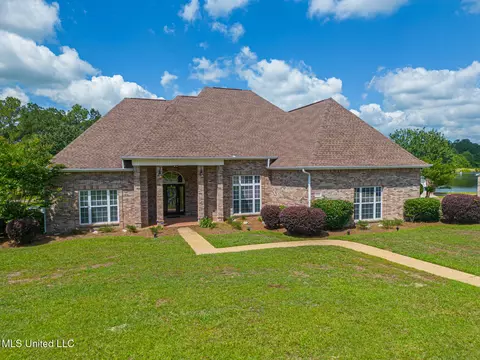 18065 Carson Ct, Saucier, MS 39574 photo 4