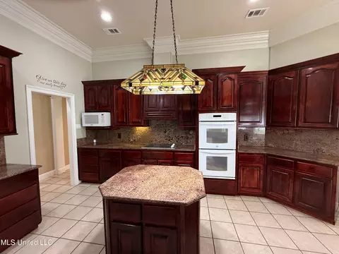 18065 Carson Ct, Saucier, MS 39574 photo 10