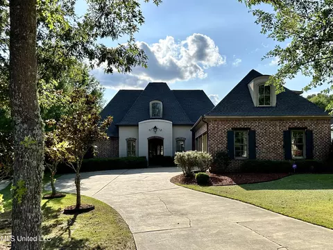 121 Vinca Dr, Madison, MS 39110