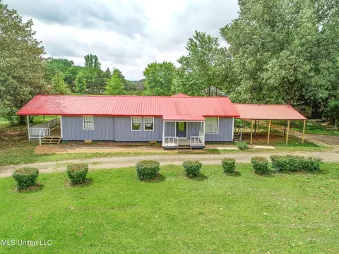 1460 Mount Olivet Rd, Batesville, MS 38606