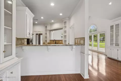 Other - 231 Bayview Dr, Madison, MS 39110 photo 2 of 9