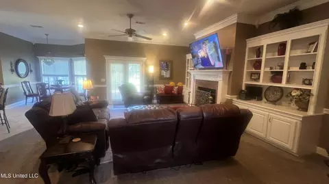 1215 Parks Pl, Byram, MS 39272 photo 13