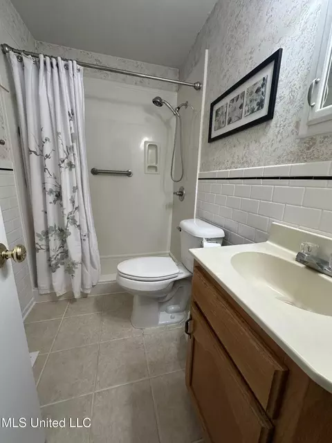 381 W Robinson St, Hernando, MS 38632 photo 9