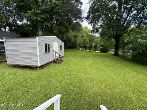 381 W Robinson St, Hernando, MS 38632 photo 12