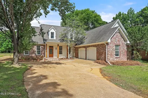138 Sunflower Rd, Madison, MS 39110
