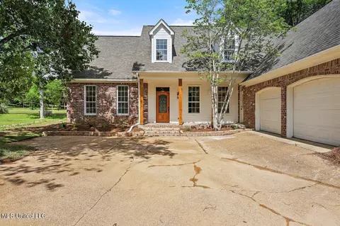 Exterior - 138 Sunflower Rd, Madison, MS 39110 photo 2 of 12