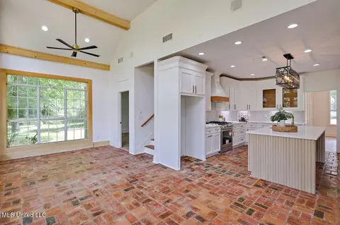 Other - 138 Sunflower Rd, Madison, MS 39110 photo 4 of 20