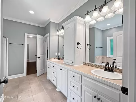 103 Saint Charles Ave, Florence, MS 39073 photo 23