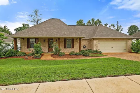 326 Cypress Creek Rd, Brandon, MS 39047