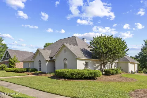 115 Fieldcrest Dr, Madison, MS 39110 photo 2
