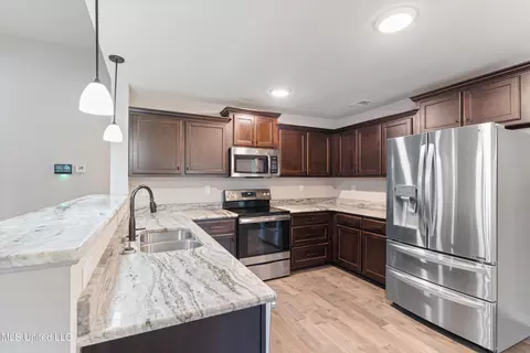 3246 Magnolia Ridge Dr, Hernando, MS 38632 photo 13