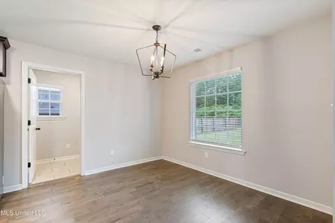 3246 Magnolia Ridge Dr, Hernando, MS 38632 photo 9