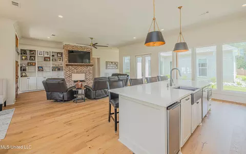 Kitchen - 609 Big Valley Loop, Flowood, MS 39232 photo 6 of 7